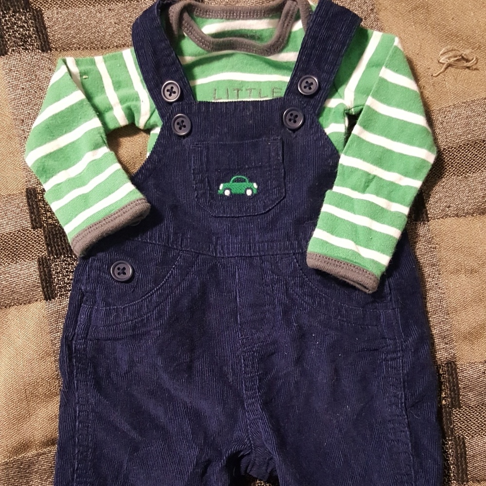 Newborn Overalls and long sleeve onsie outfit
